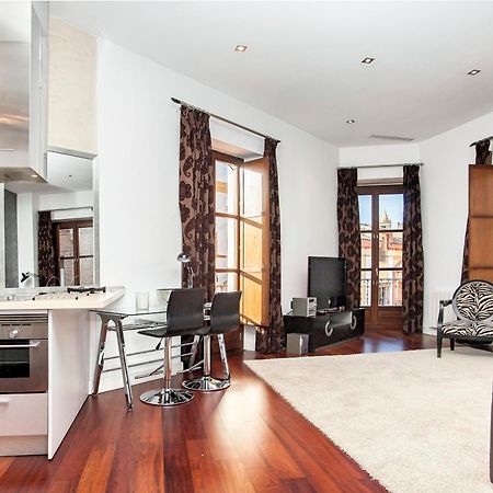 סביליה Cathedral Apartment, Upper Floor Apartment מראה חיצוני תמונה