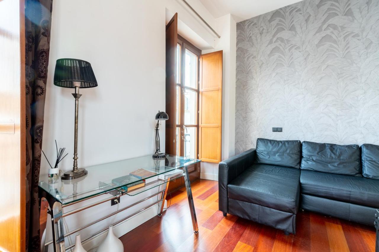 סביליה Cathedral Apartment, Upper Floor Apartment מראה חיצוני תמונה