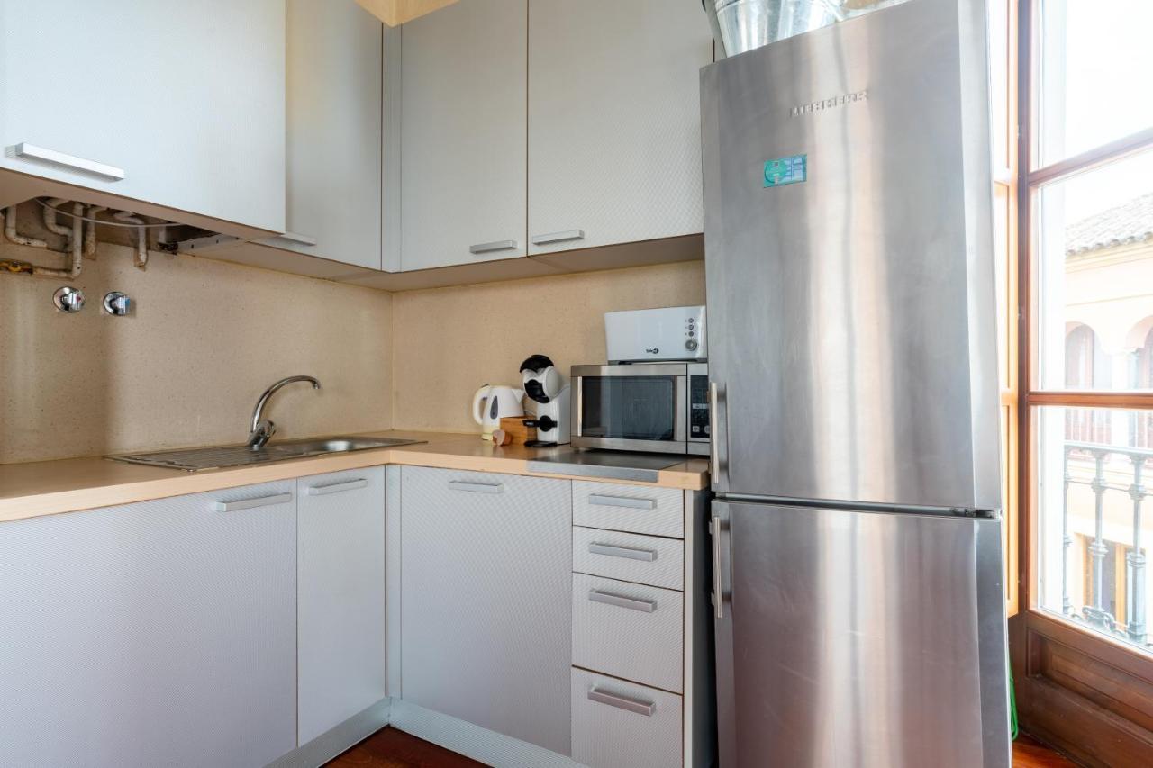 סביליה Cathedral Apartment, Upper Floor Apartment מראה חיצוני תמונה