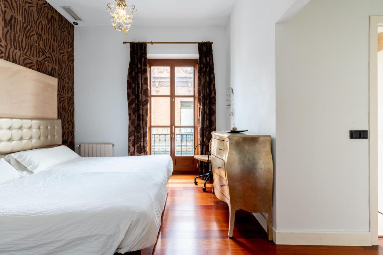 סביליה Cathedral Apartment, Upper Floor Apartment מראה חיצוני תמונה