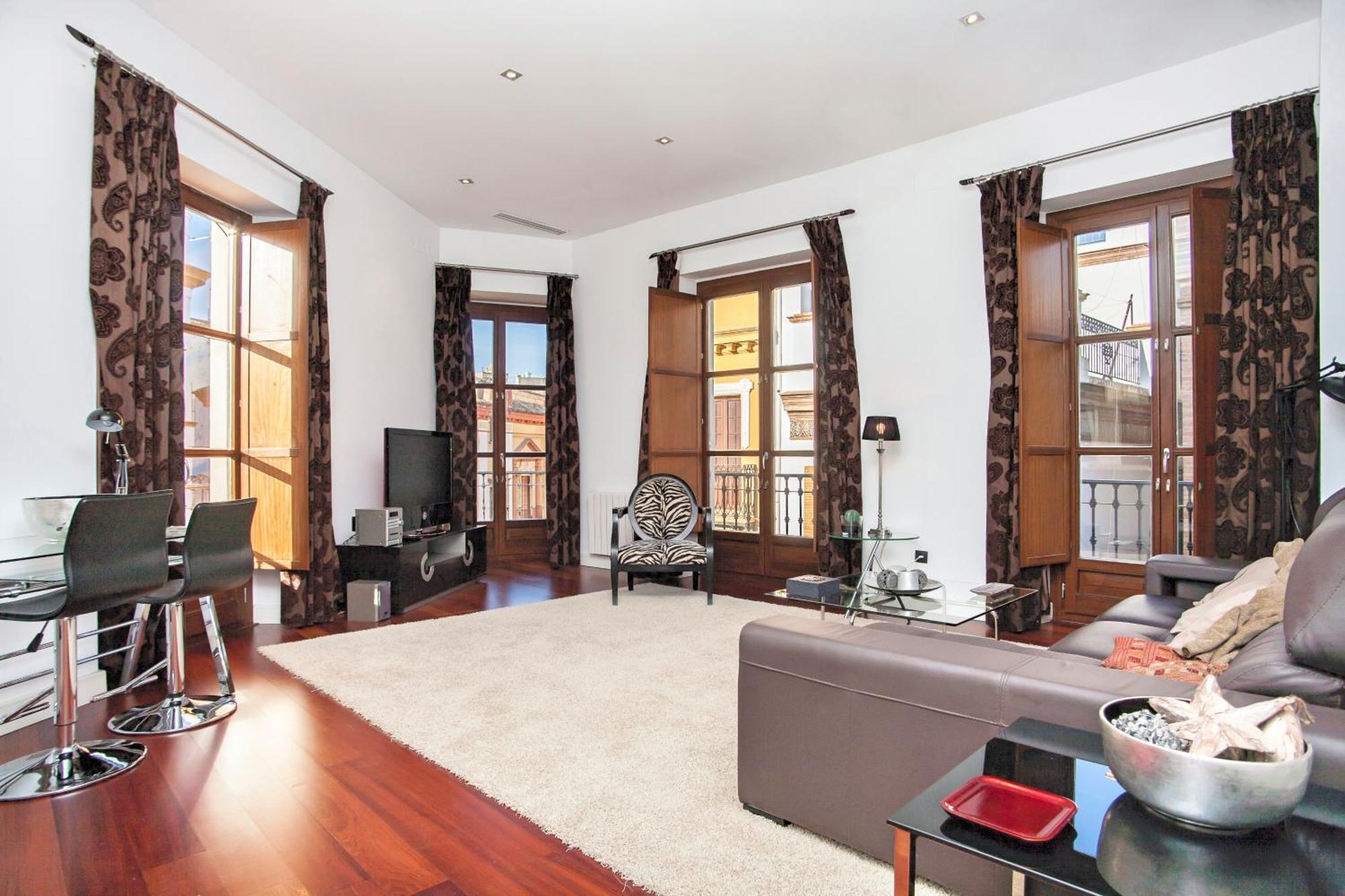 סביליה Cathedral Apartment, Upper Floor Apartment מראה חיצוני תמונה